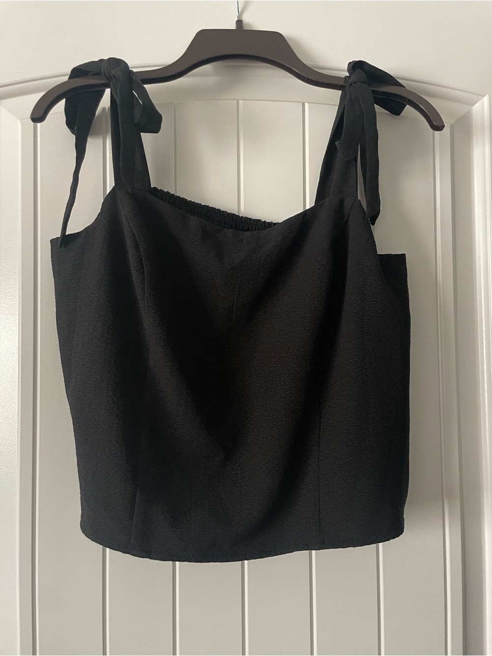 Old Navy Black Tie-Shoulder Camisole
